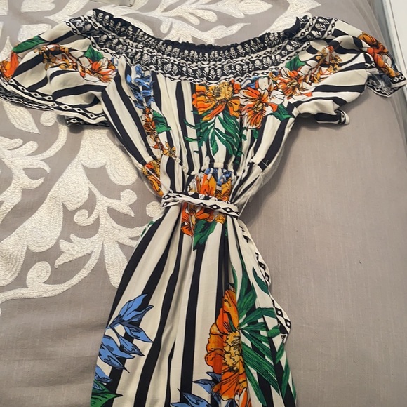 Flying Tomato Off the Shoulder Bohemian Dress- S - Picture 3 of 5